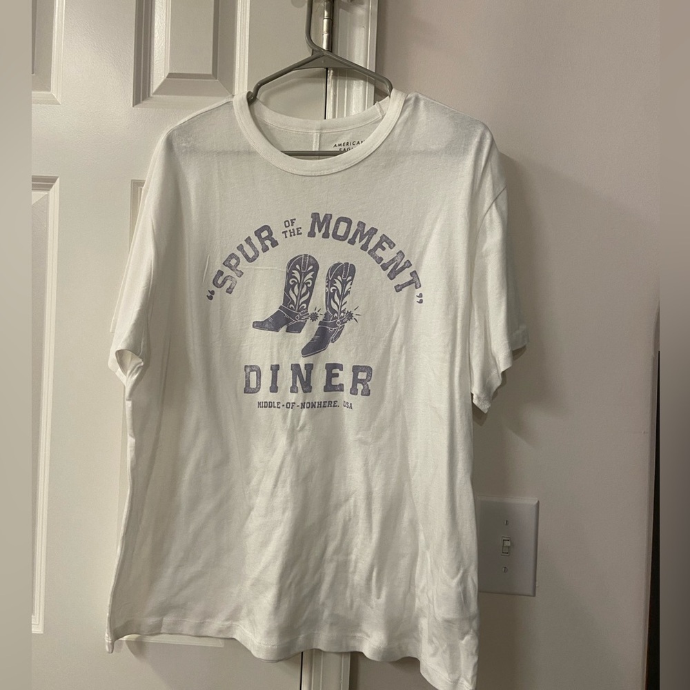 American Eagle Outfitters White Tee with Purple Graphic
